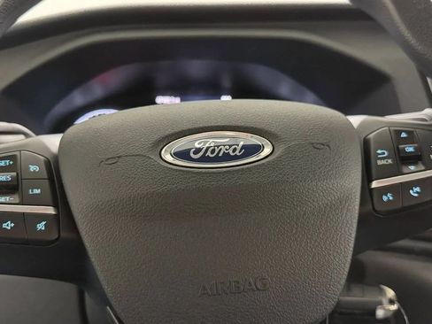 Used 2023 Ford Transit 350 XLT RWD image 23