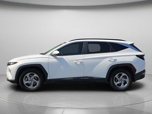 Used 2023 Hyundai Tucson SEL FWD image 3