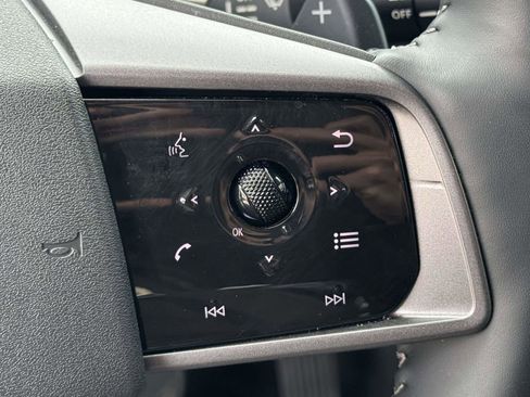 Certified 2025 Nissan Murano SV AWD/4WD image 19