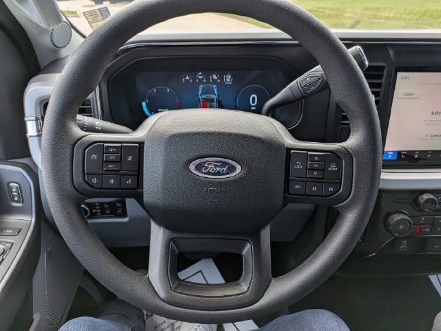 New 2026 Ford F250 XLT w/ XLT Premium Package AWD/4WD image 22