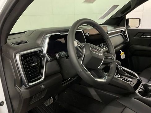 New 2026 GMC Canyon Elevation w/ Convenience Package AWD/4WD image 19