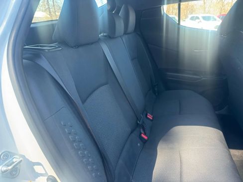 Used 2018 Toyota C-HR XLE image 22