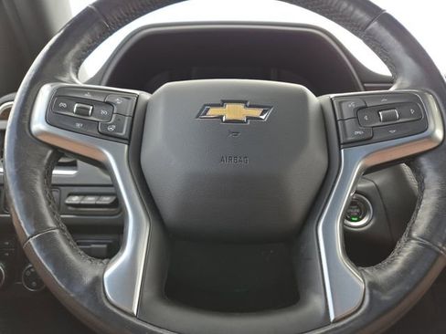 Used 2021 Chevrolet Tahoe Premier w/ Premium Package AWD/4WD image 38