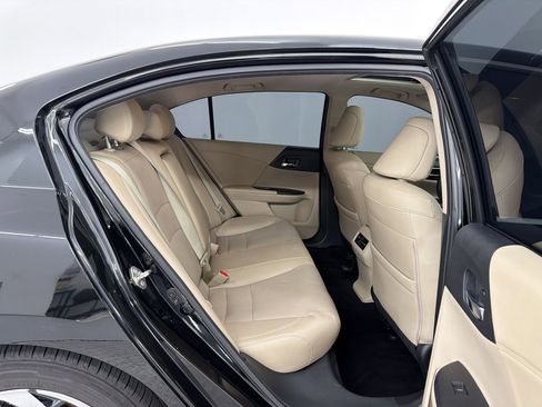 Used 2016 Honda Accord EX-L image 28