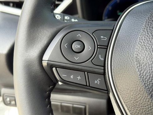 Used 2026 Toyota Corolla SE w/ SE Package image 29