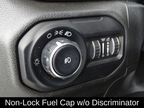 Used 2021 Jeep Wrangler Unlimited Sport image 17