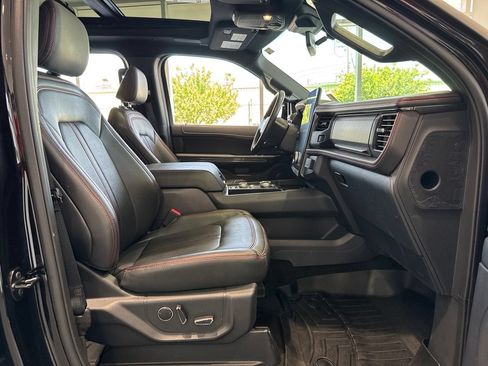 Used 2022 Ford Expedition Limited AWD/4WD image 49