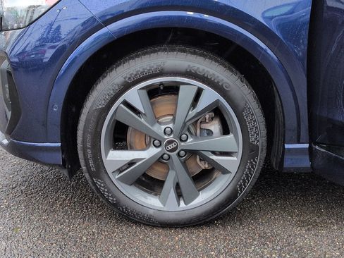 Used 2023 Audi Q4 e-tron Premium Plus w/ Premium Plus image 33