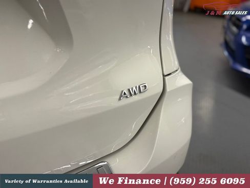 Used 2017 Nissan Rogue S w/ S Appearance Package AWD/4WD image 14