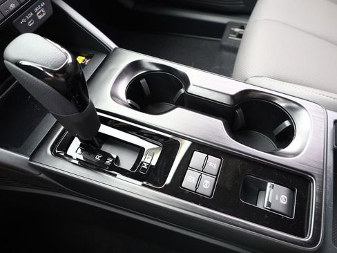 New 2026 Subaru Outback Limited AWD/4WD image 15