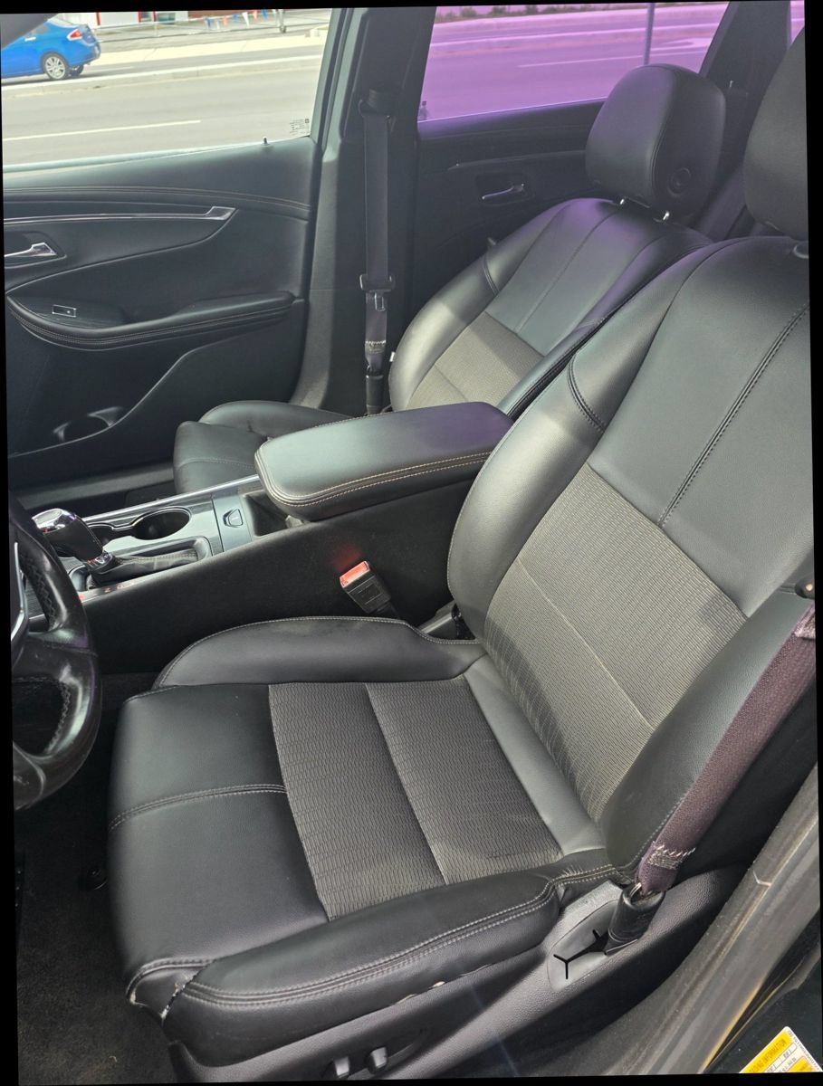 Used 2017 Chevrolet Impala LT w/ Convenience Package FWD image 14