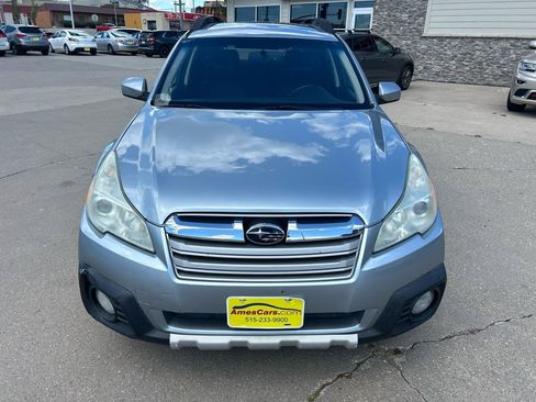 Used 2013 Subaru Outback 3.6R Limited AWD/4WD image 8