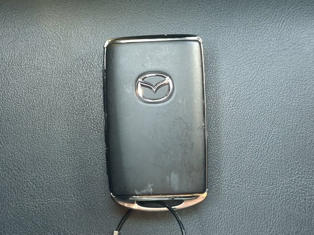 Used 2024 MAZDA MAZDA3 s FWD image 31