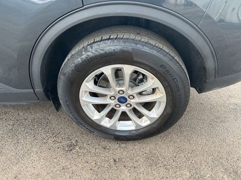 Used 2022 Ford Escape SE w/ Cold Weather Package AWD/4WD image 40