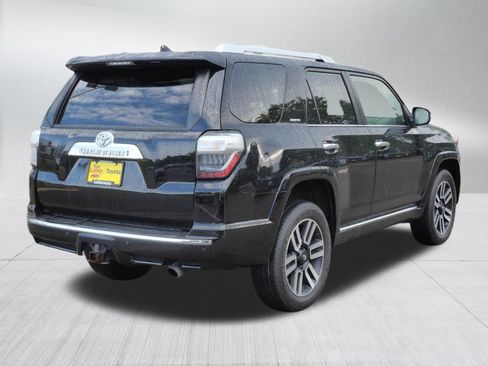 Certified 2022 Toyota 4Runner Limited AWD/4WD image 7