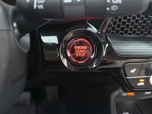 Used 2025 Honda CR-V EX-L image 11