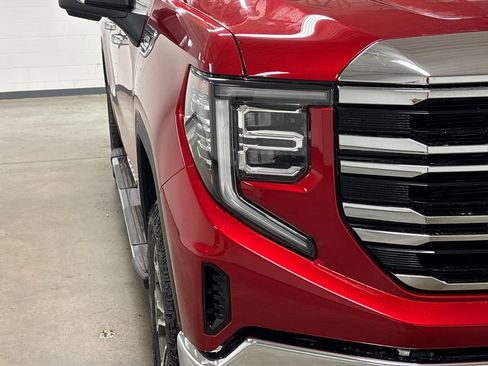 New 2026 GMC Sierra 1500 SLT w/ SLT Convenience Package AWD/4WD image 4