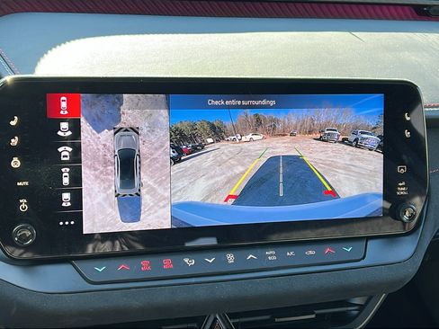 Used 2024 Dodge Charger Scat Pack w/ Plus Group image 31