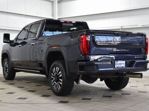 Used 2024 GMC Sierra 2500 Denali Ultimate image 6