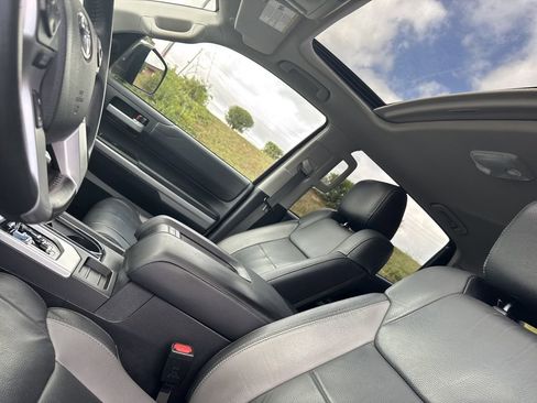 Used 2019 Toyota Tundra Limited image 33