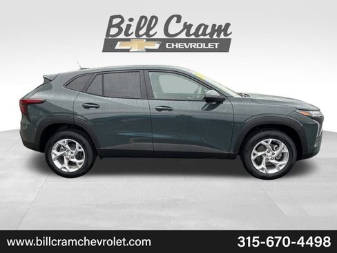 New 2026 Chevrolet Trax LS w/ LS Convenience Package image 31