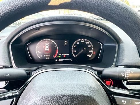 Used 2025 Honda Civic LX image 18