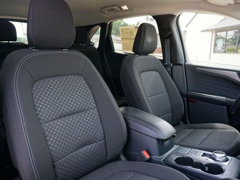 Used 2023 Ford Escape Active AWD/4WD image 29