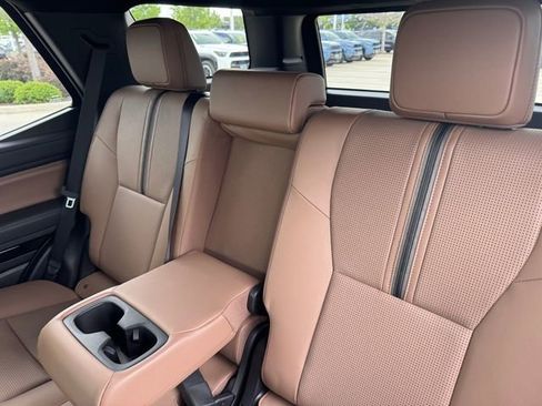 New 2026 Toyota 4Runner Limited AWD/4WD image 22