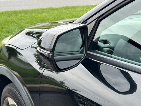 Used 2017 Honda HR-V EX-L image 16