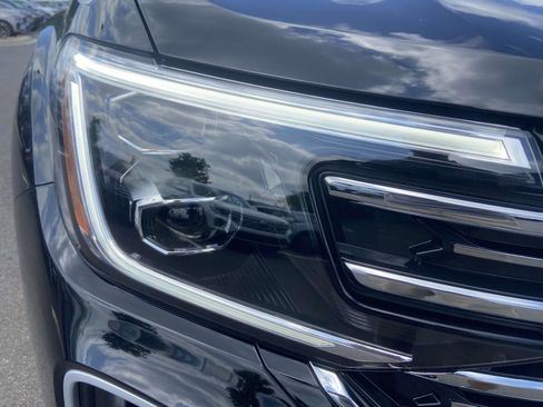 New 2026 Volkswagen Atlas SEL image 4