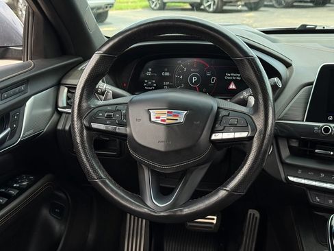 Used 2021 Cadillac CT4 V w/ Technology Package AWD/4WD image 9