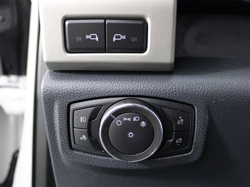 Used 2022 Ford F450 Lariat w/ Lariat Ultimate Package image 22