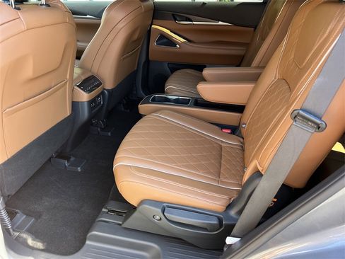 Certified 2025 INFINITI QX60 Autograph w/ Cargo Package image 17