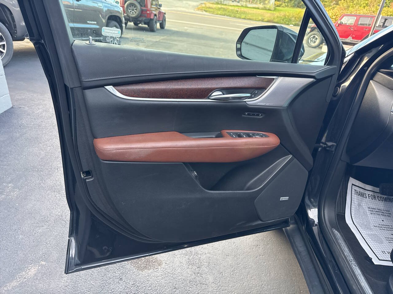 Used 2020 Cadillac XT5 Premium Luxury AWD/4WD image 14