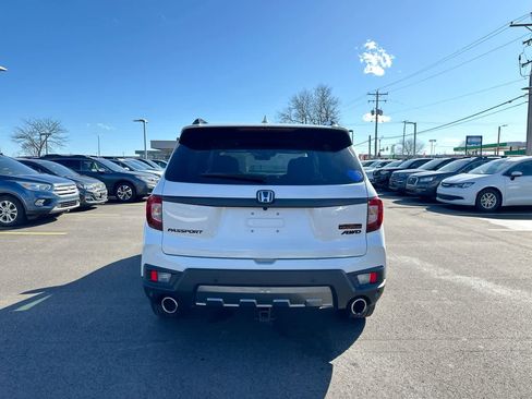 Used 2023 Honda Passport TrailSport image 12