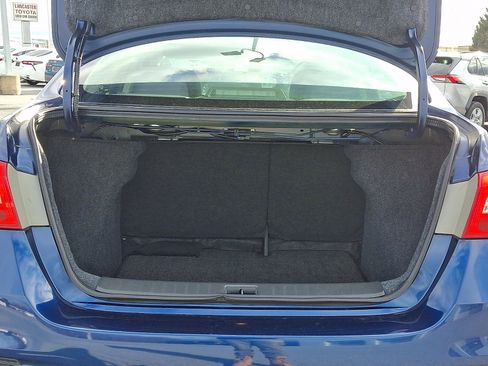 Used 2017 Nissan Sentra SV image 29