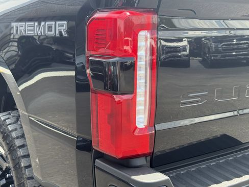 New 2026 Ford F250 Lariat w/ Tremor Off-Road Package AWD/4WD image 7