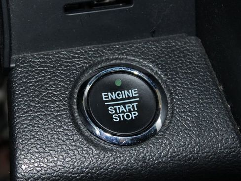 Used 2018 Ford F150 Lariat image 27