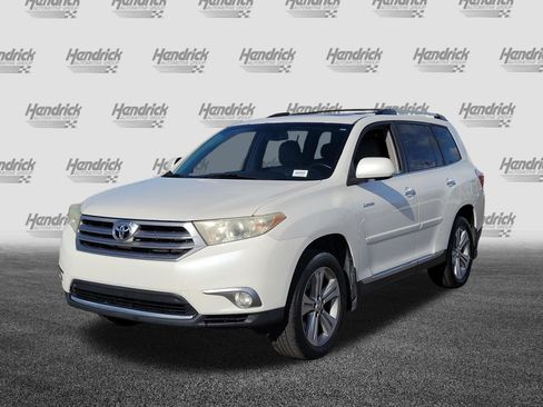 Used 2013 Toyota Highlander Limited FWD image 3
