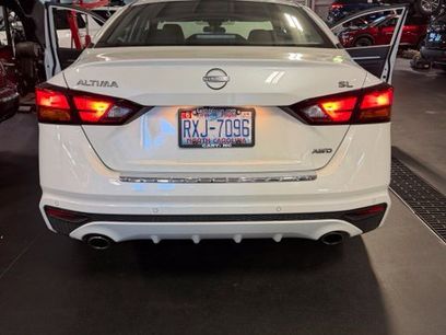 Used 2023 Nissan Altima 2.5 SL