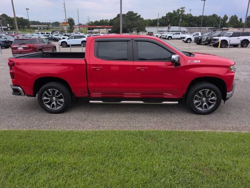 Used 2021 Chevrolet Silverado 1500 LT w/ All Star Edition Plus AWD/4WD image 7