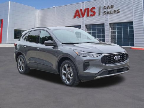 Used 2025 Ford Escape ST-Line AWD/4WD image 3