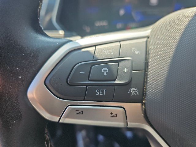 Used 2024 Volkswagen Tiguan SE FWD image 14