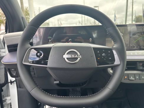New 2026 Nissan Leaf SV+ w/ Floor Mat Package (SV+) FWD image 14