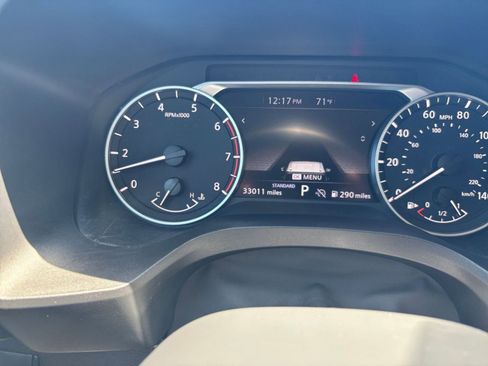 Used 2025 Nissan Rogue SV FWD image 42