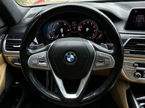 Used 2016 BMW 750i xDrive AWD/4WD image 14