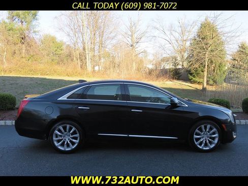 Used 2017 Cadillac XTS Luxury image 4