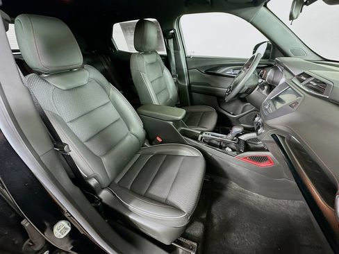 Used 2023 Chevrolet TrailBlazer RS AWD/4WD image 34