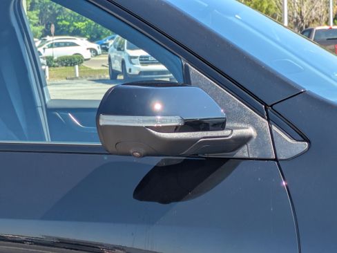 New 2026 GMC Acadia Elevation image 11