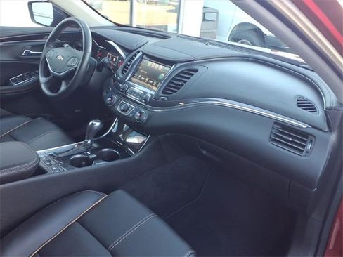 Used 2018 Chevrolet Impala Premier w/ Premier Confidence Package image 20